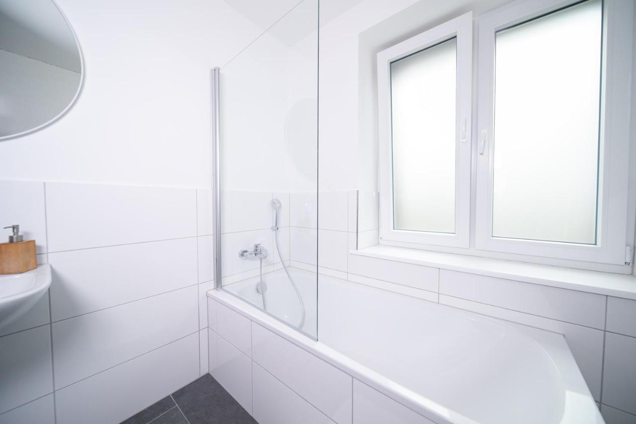 Favorite Stays - Suite And More - 10 Min Zur Messe デュッセルドルフ エクステリア 写真