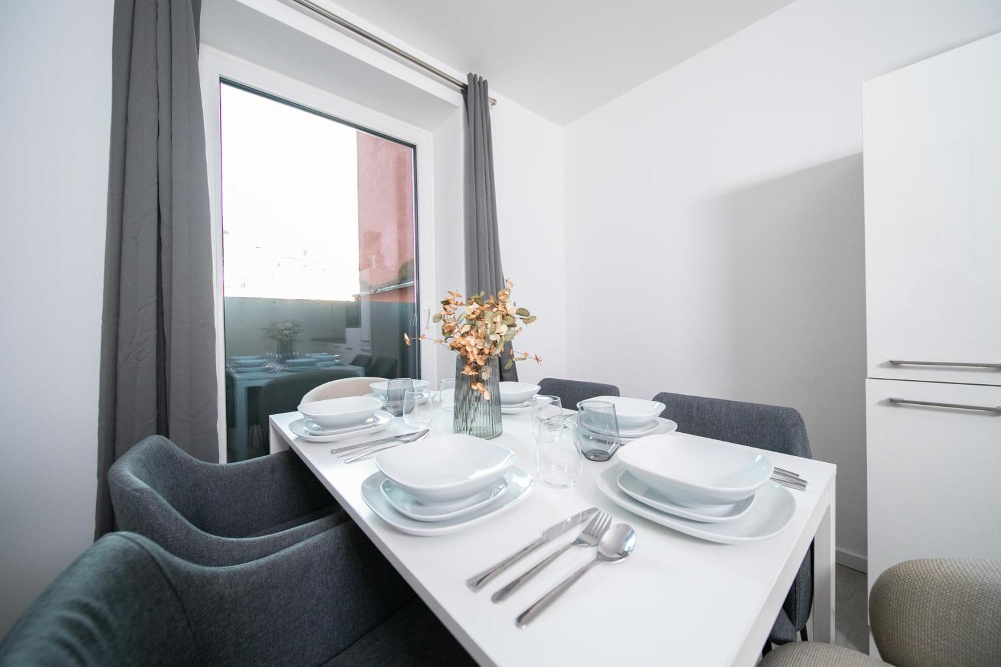 Favorite Stays - Suite And More - 10 Min Zur Messe デュッセルドルフ エクステリア 写真